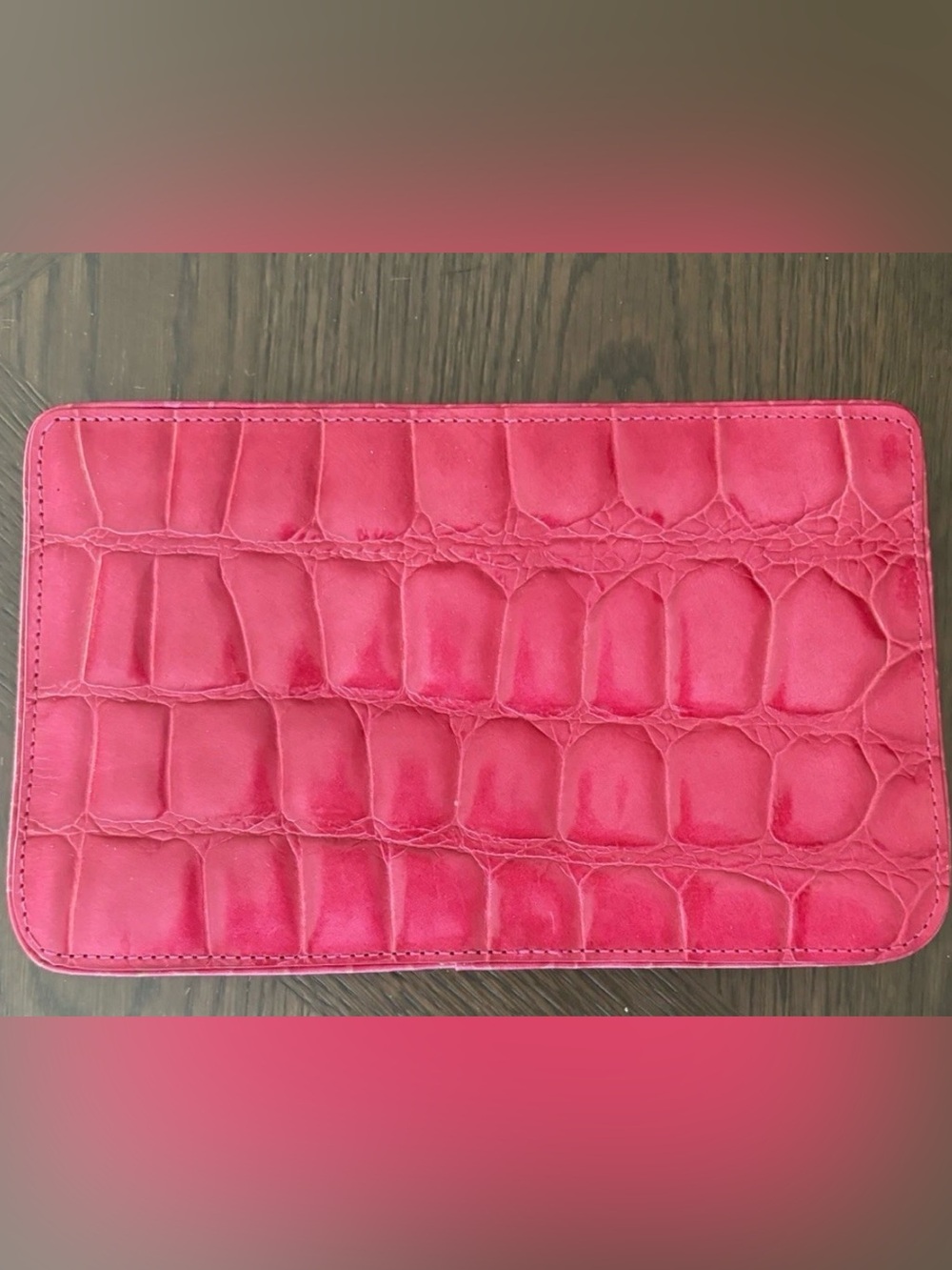 Pink Croc-Embossed Women's Clutch Wallet